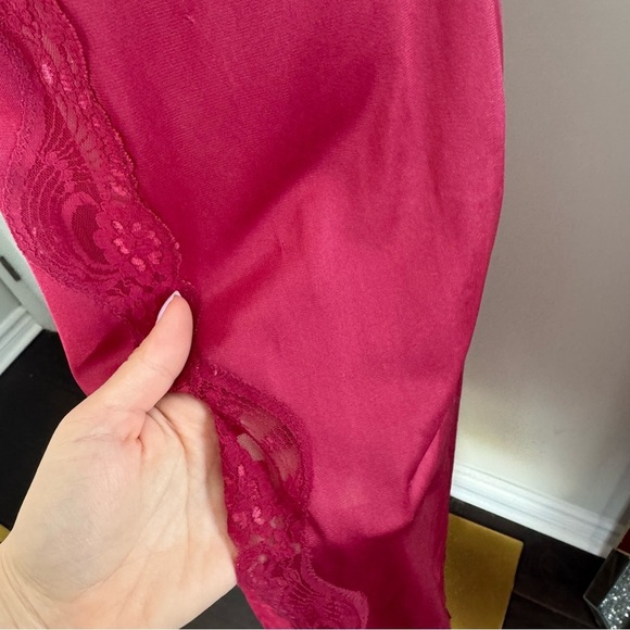 Vintage raspberry Pink Lace Trim Nightgown 16 coquette fairy old Hollywood - Picture 5 of 7